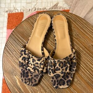 ANN MASHBURN Leopard Print Mules